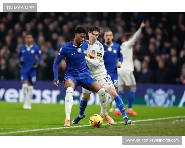 切尔西2-2战平利兹联，帕尔默点射难救主