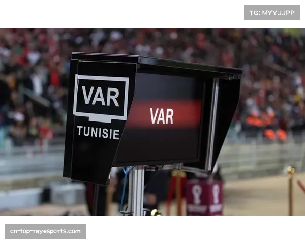 VAR3.0系统在冠军决定战中快速裁定越位的三次关键应用